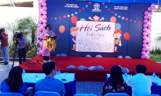 Lan tỏa tình yêu sách của trẻ em Hà Nội ảnh 1